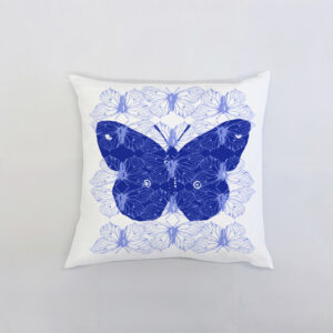 New Life Electric Blue Λευκό μαξιλάρι από 100% βαμβάκι, και σχέδιο με μπλε πεταλούδες